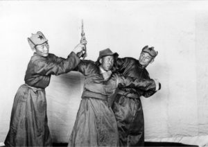 Театрын-жүжигчид-1941-он